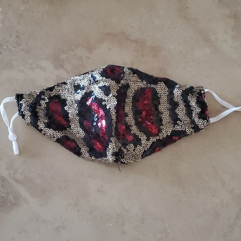 **SALE**Leopard Jeweled Facemask nwot